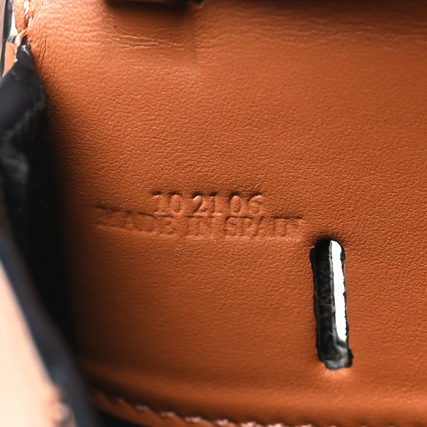 Soft Calfskin Heel Saddle Bag Tan