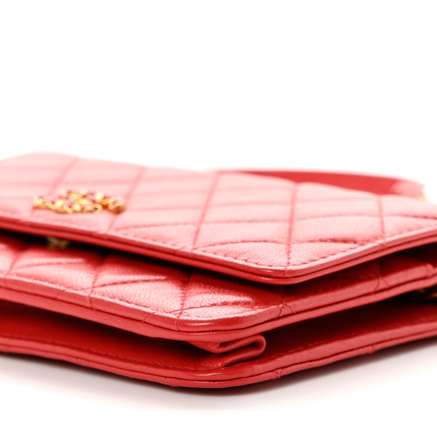Lambskin Quilted Infinity Wallet On Chain WOC Red