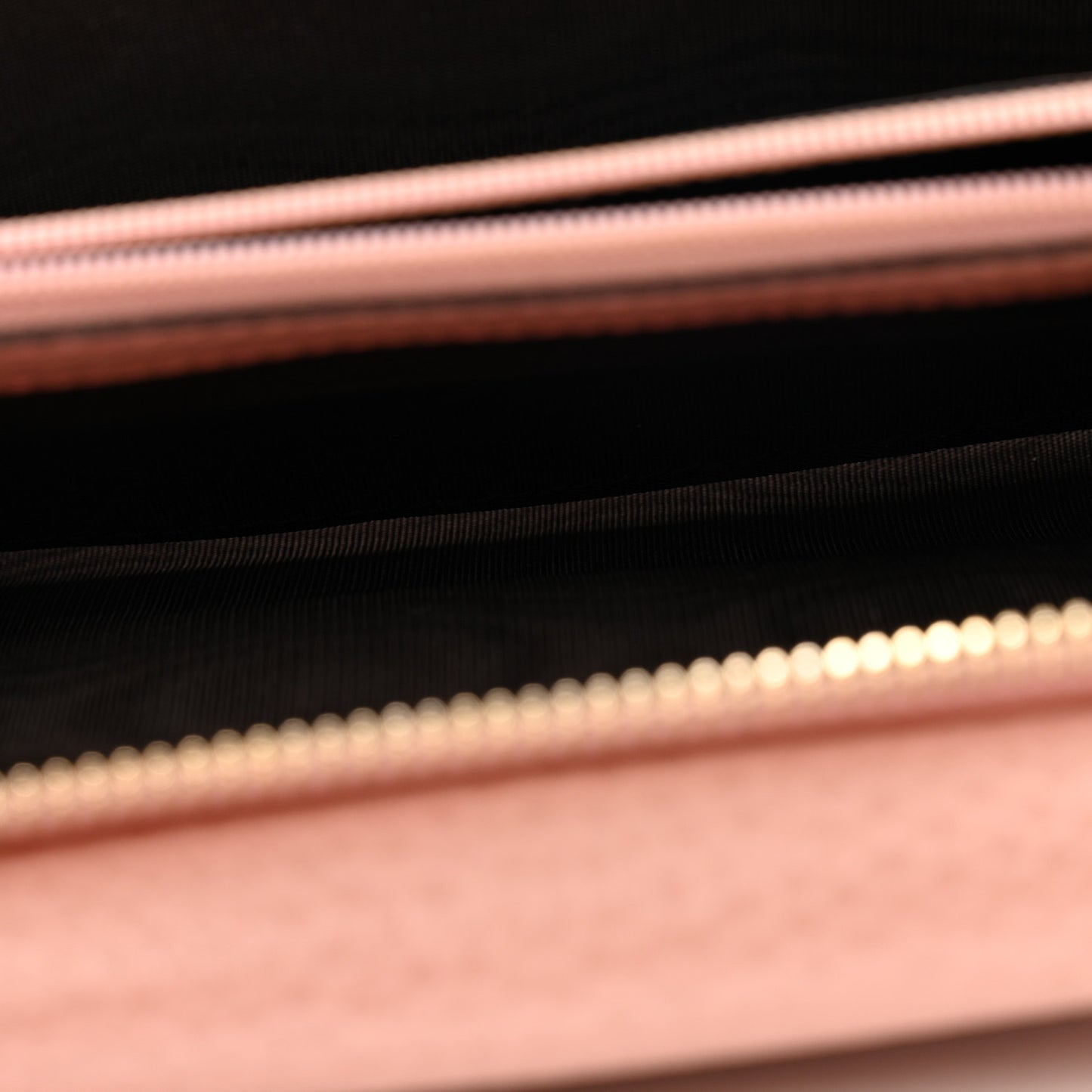 Dollar Calfskin Interlocking G Continental Wallet Soft Pink