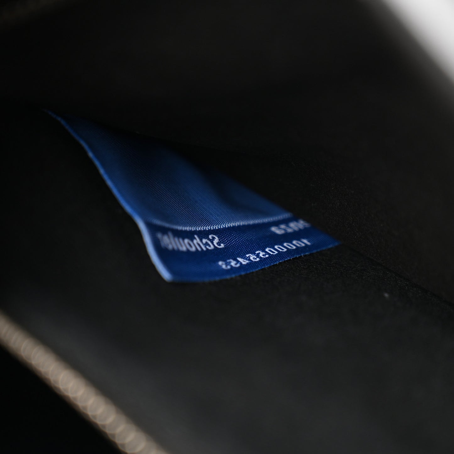 Calfskin PS Elliot Black