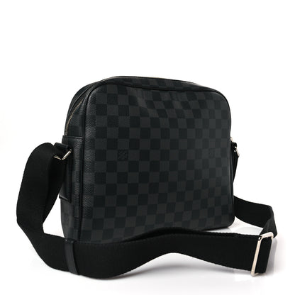 Louis Vuitton Damier Graphite Dayton Reporter PM 3 of 8