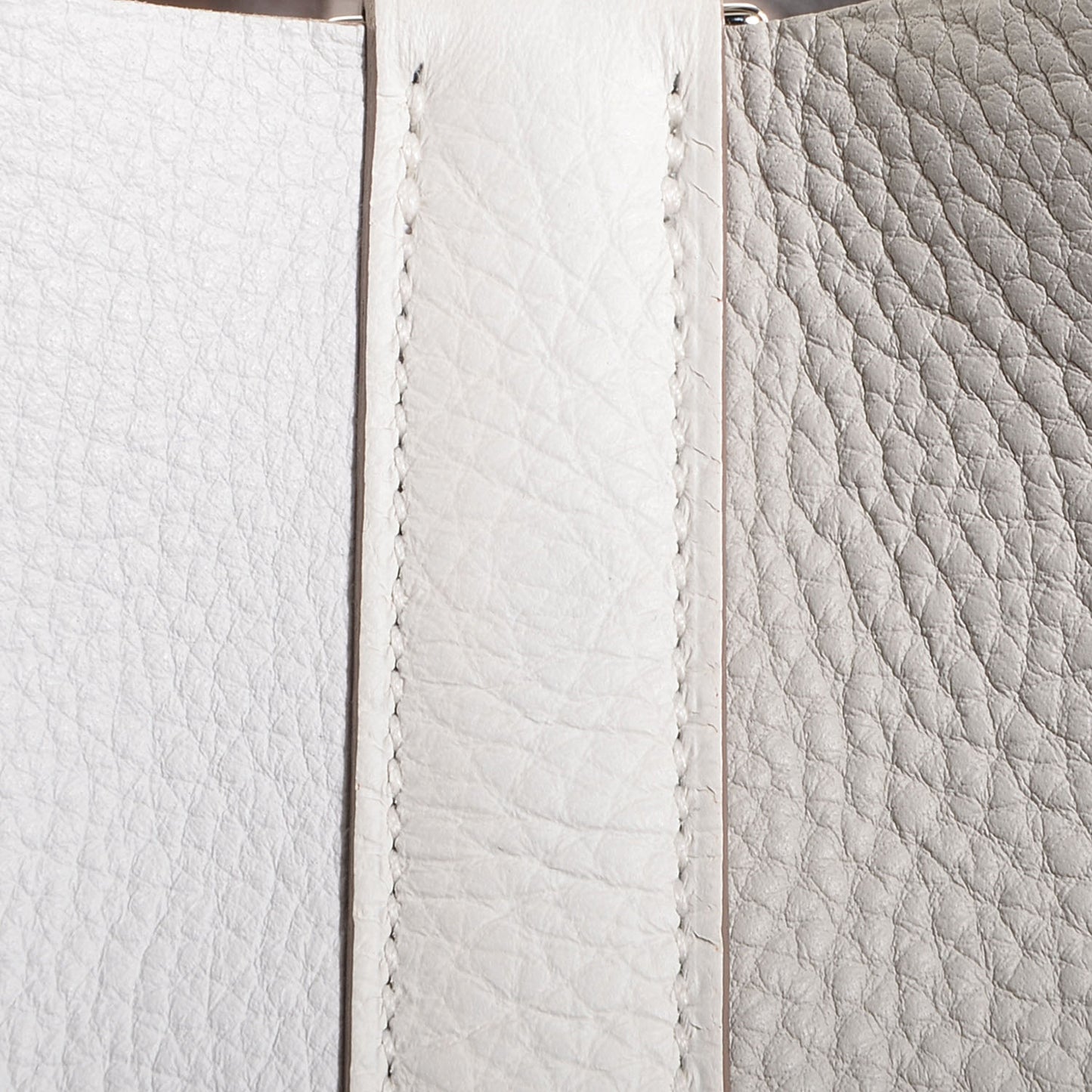 Taurillon Clemence Picotin Lock TGM Gris Perle White