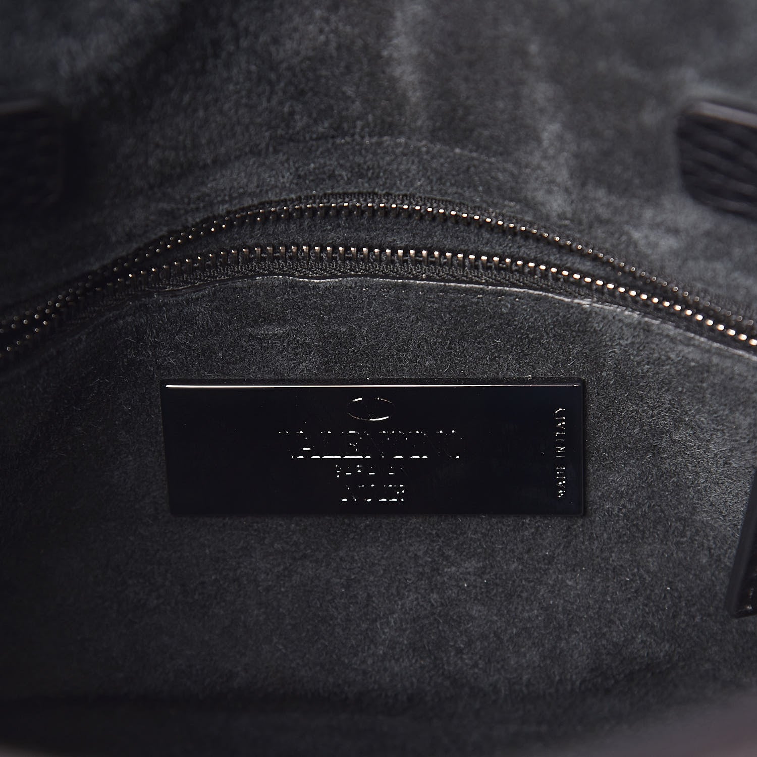 Valentino Garavani Grainy Calfskin Onyx Small My Rockstud Rolling Frame Bag Black 6 of 9