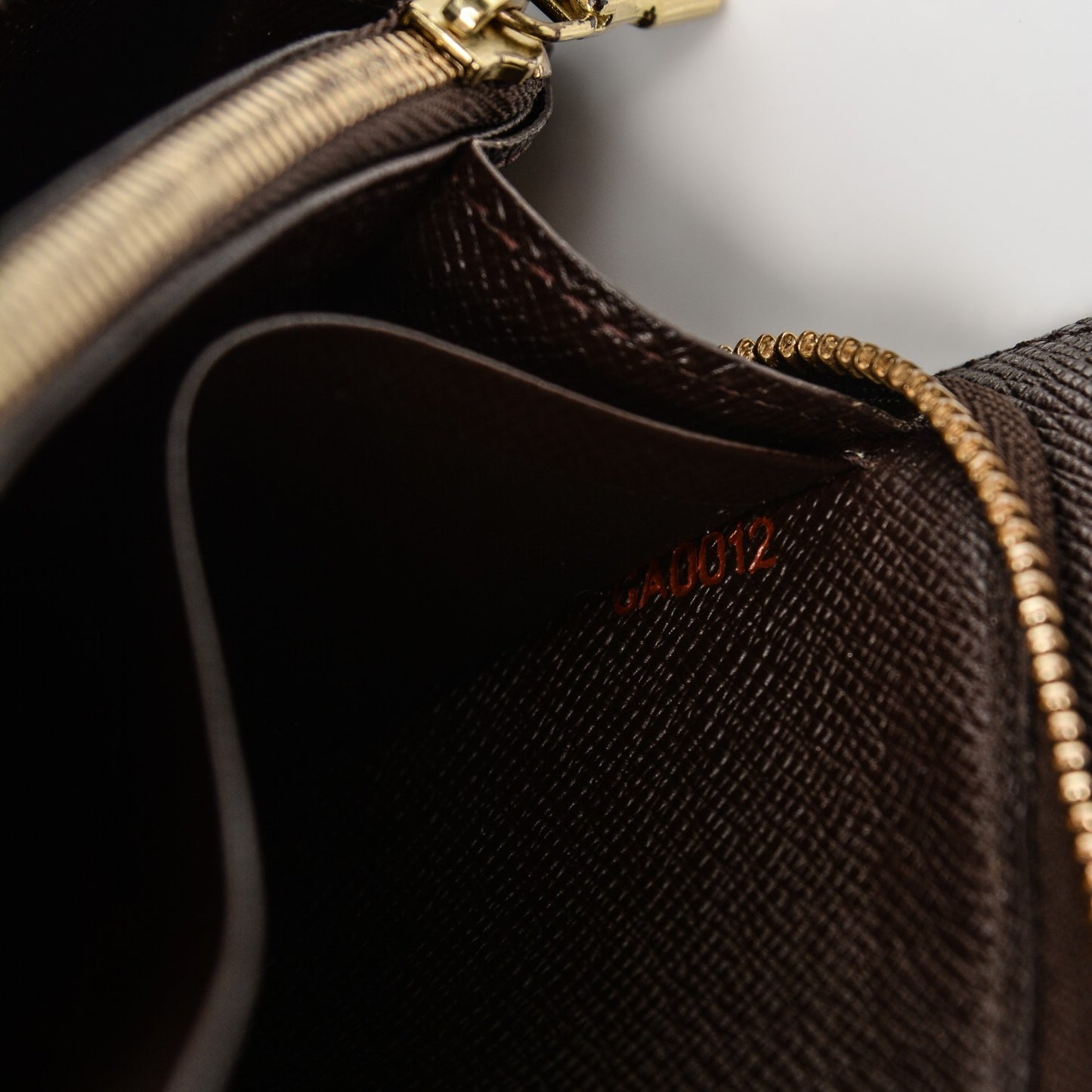 Damier Ebene Porte-Monnaie Zippy Wallet