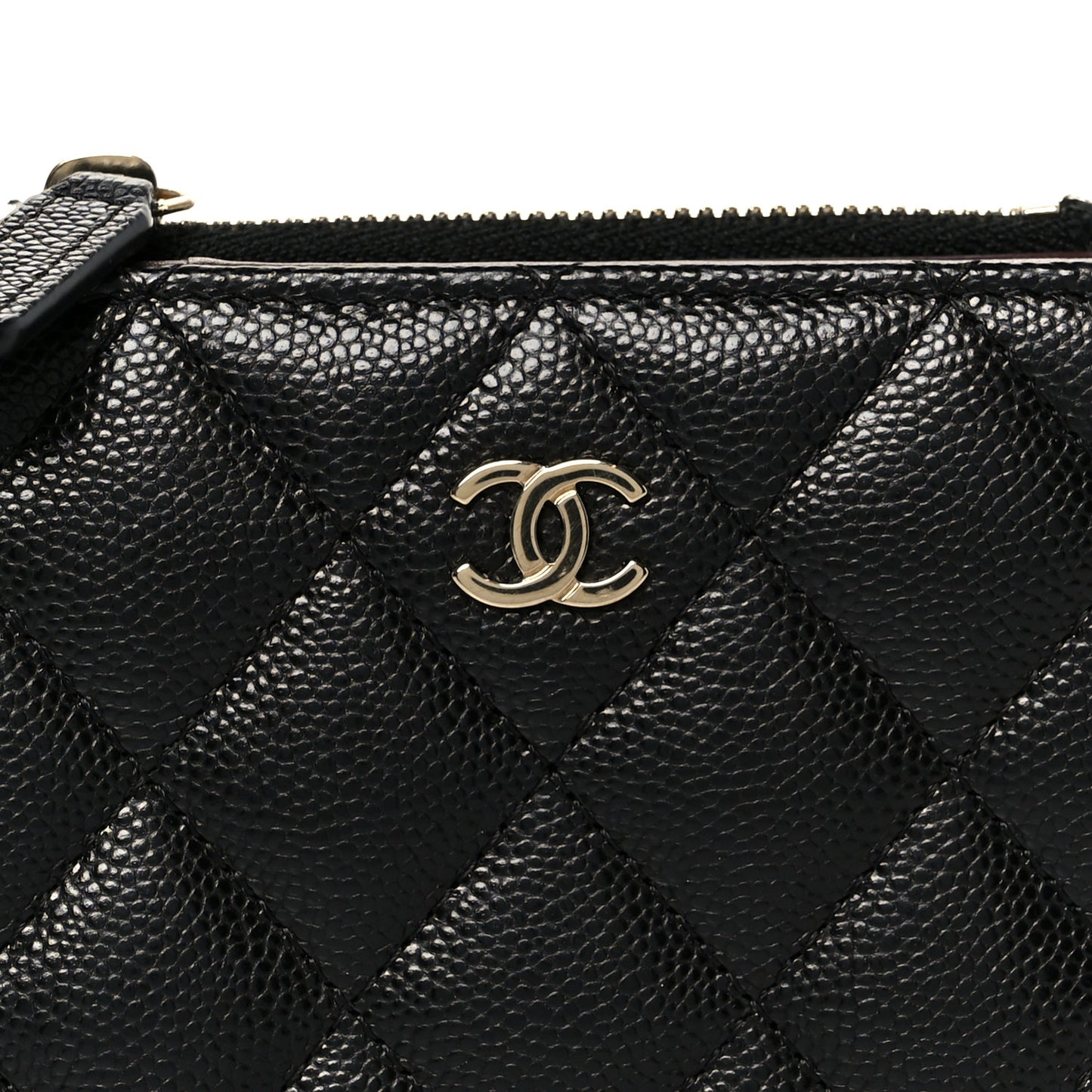 Caviar Quilted CC Zip Compact Wallet Black