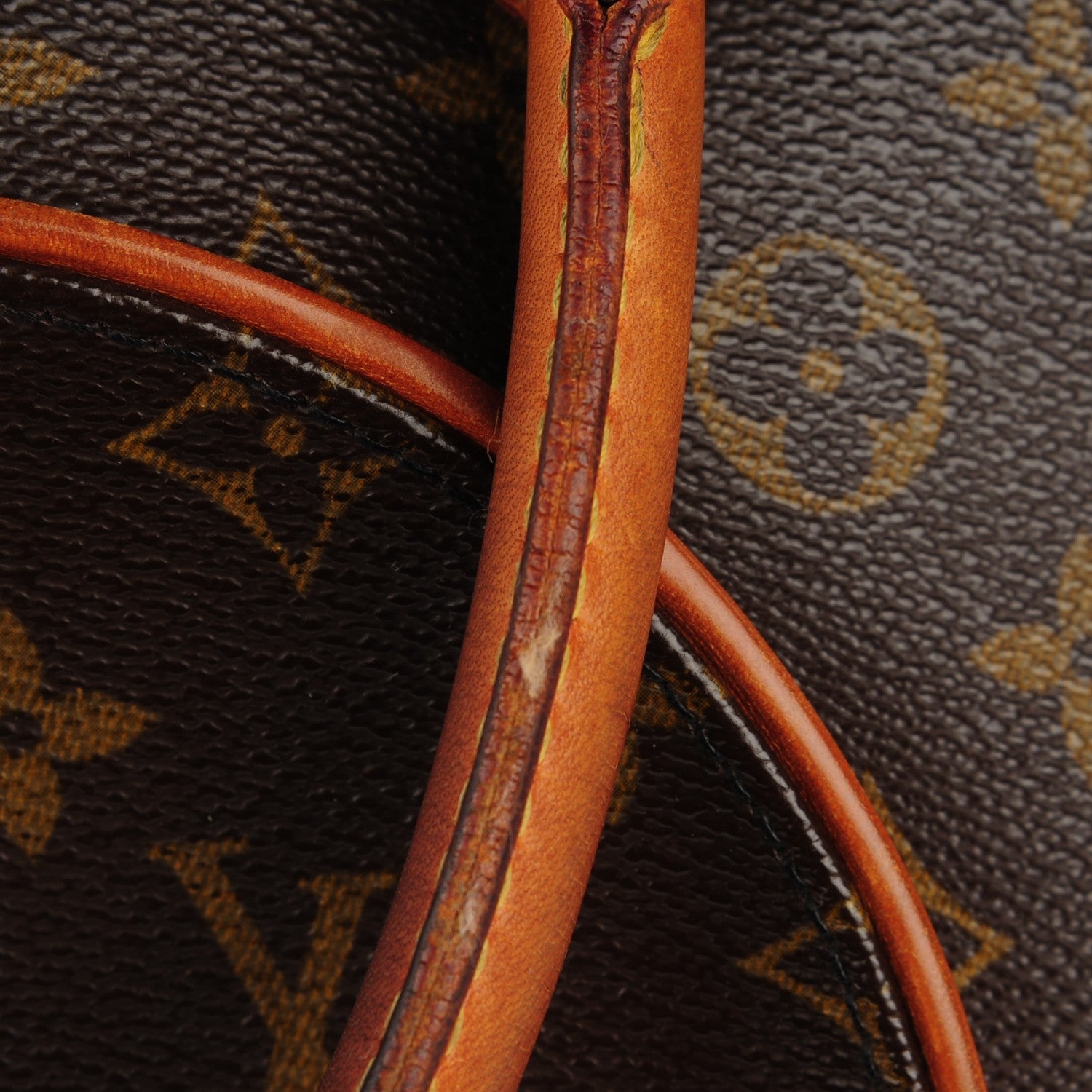 Louis Vuitton Monogram Ellipse MM 13 of 16