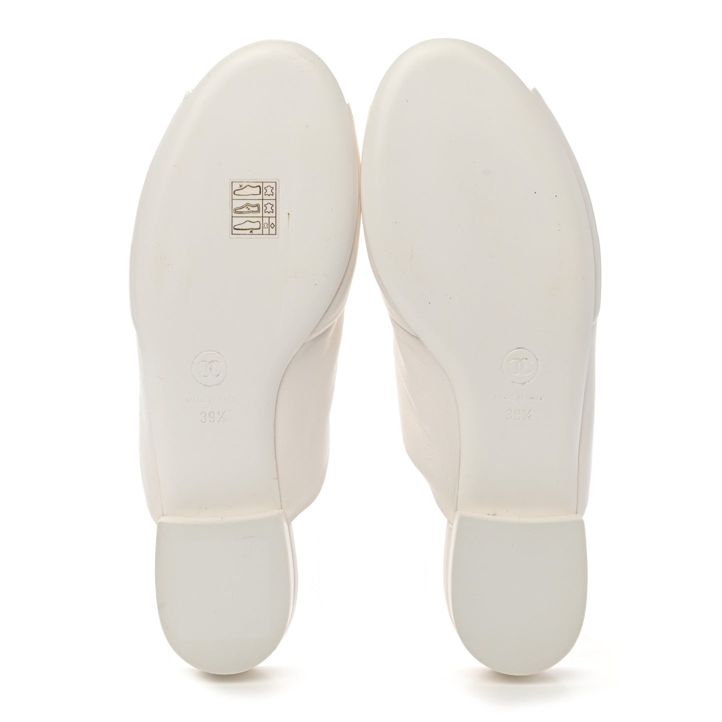 Lambskin Pearl Bow CC Flat Sandals 39.5 White