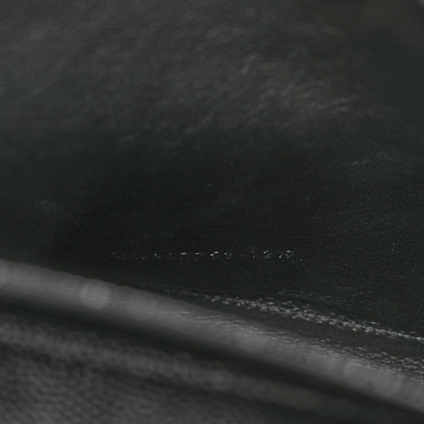 Grain De Poudre Mini Uptown Crossbody Bag Black