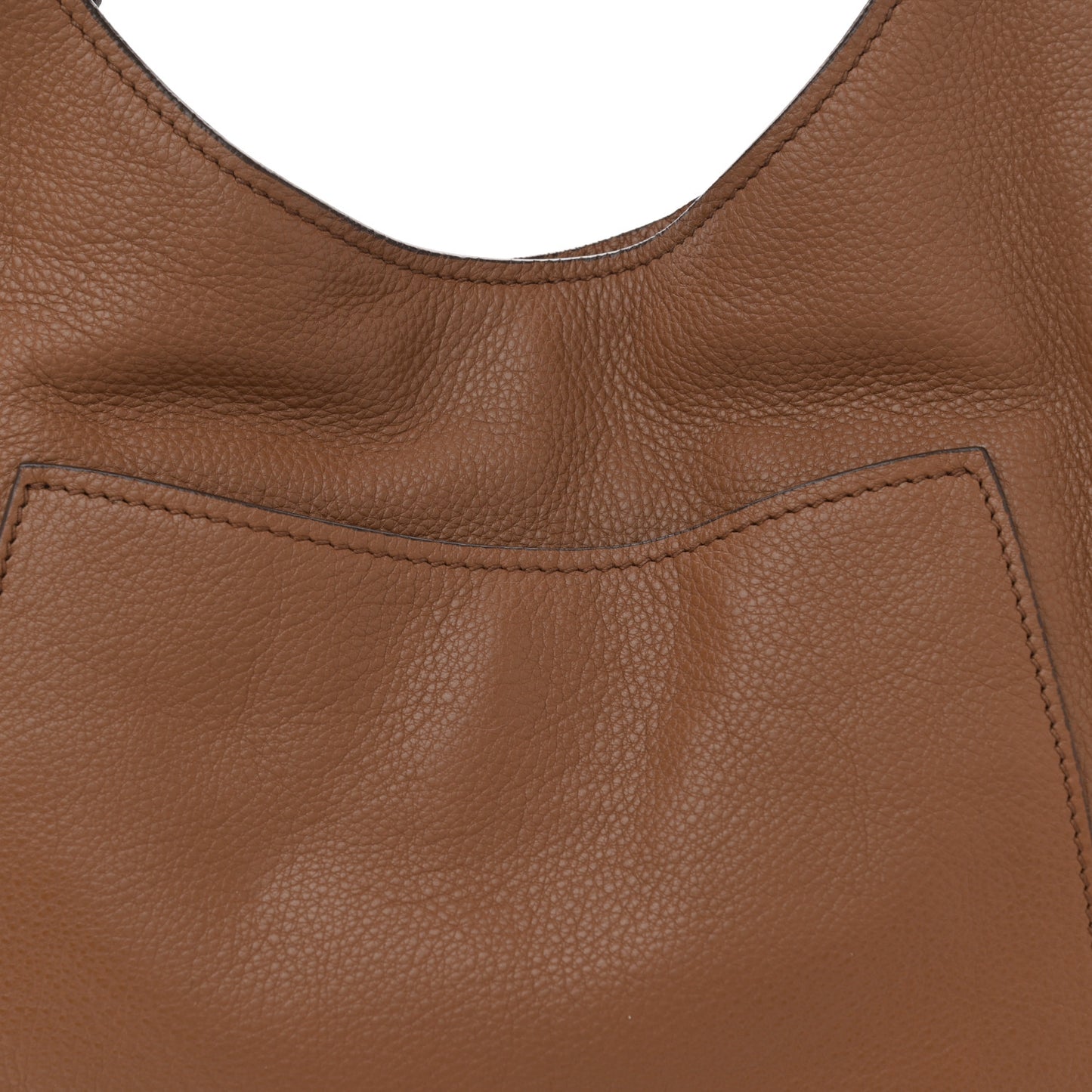 Vitello Daino Medium Pocket Hobo Bag Cannella