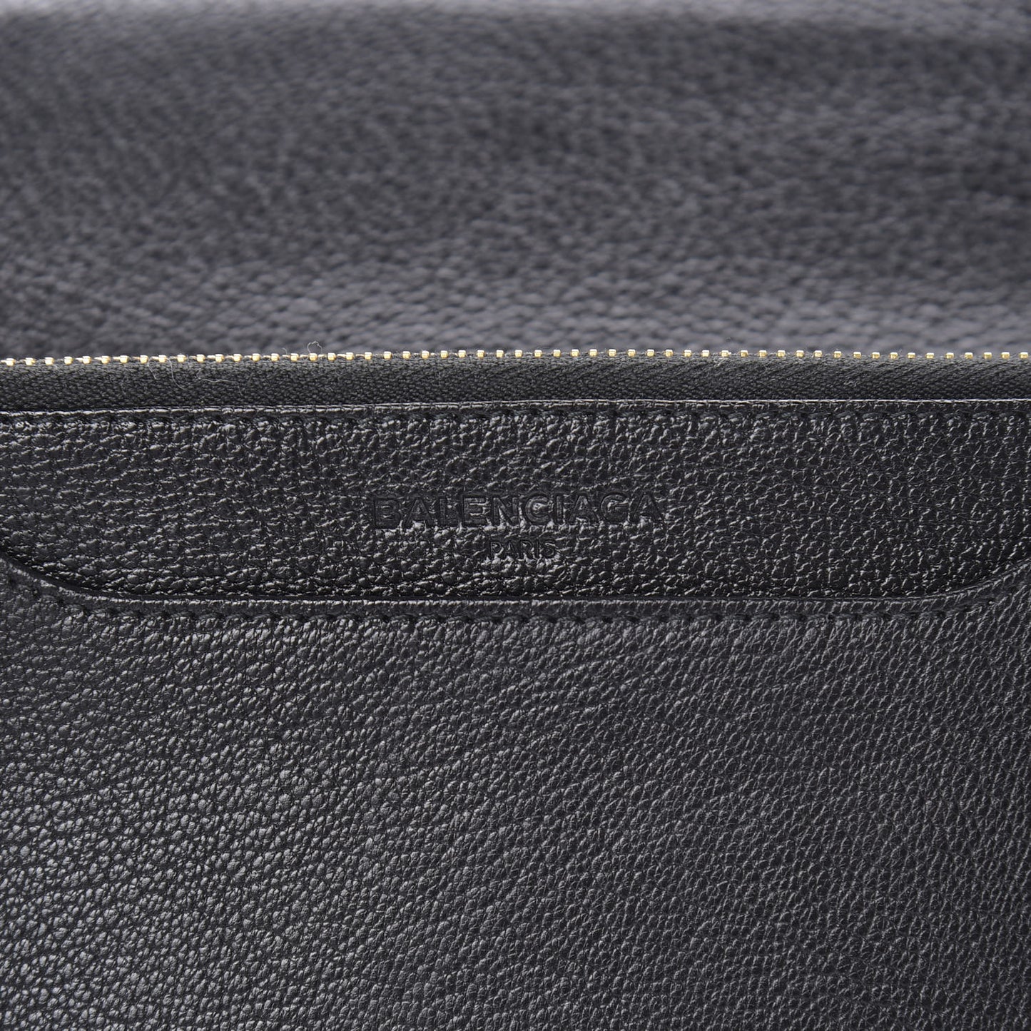 Chevre Gold Metallic Edge Hardware Wallet On Chain Black