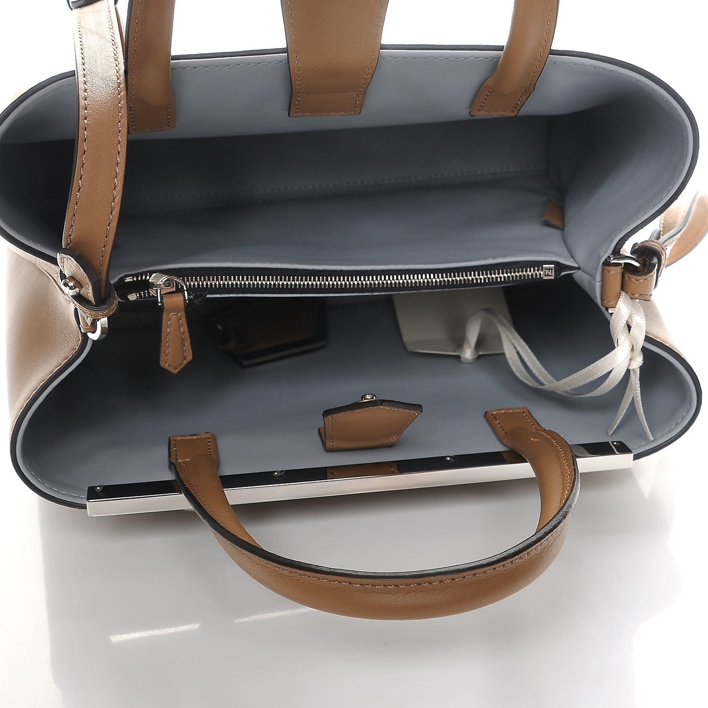 Vitello Dolce Century Petite 2Jours Tote Sand Polvere