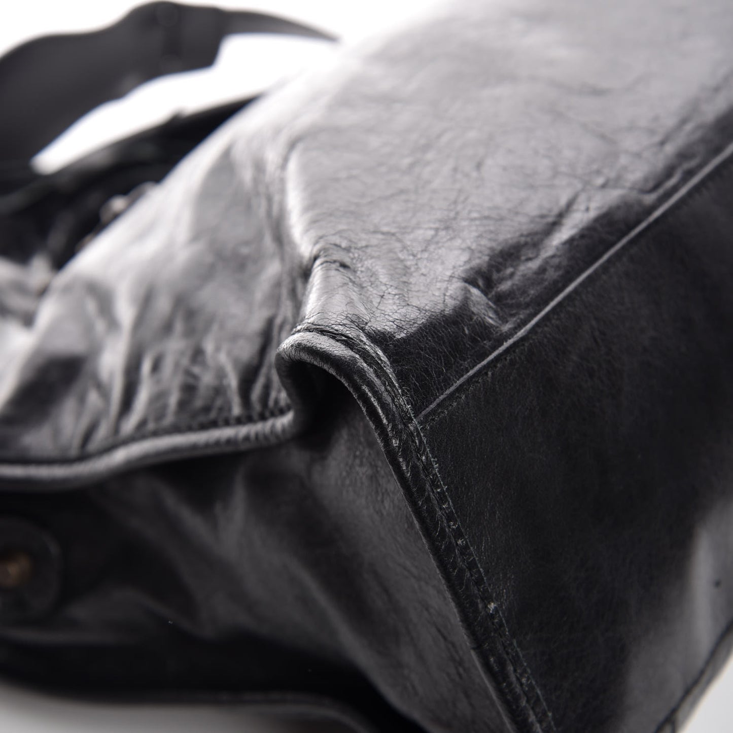 Agneau Classic Hardware City Black