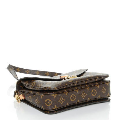 Louis Vuitton Monogram Pochette Metis 4 of 6