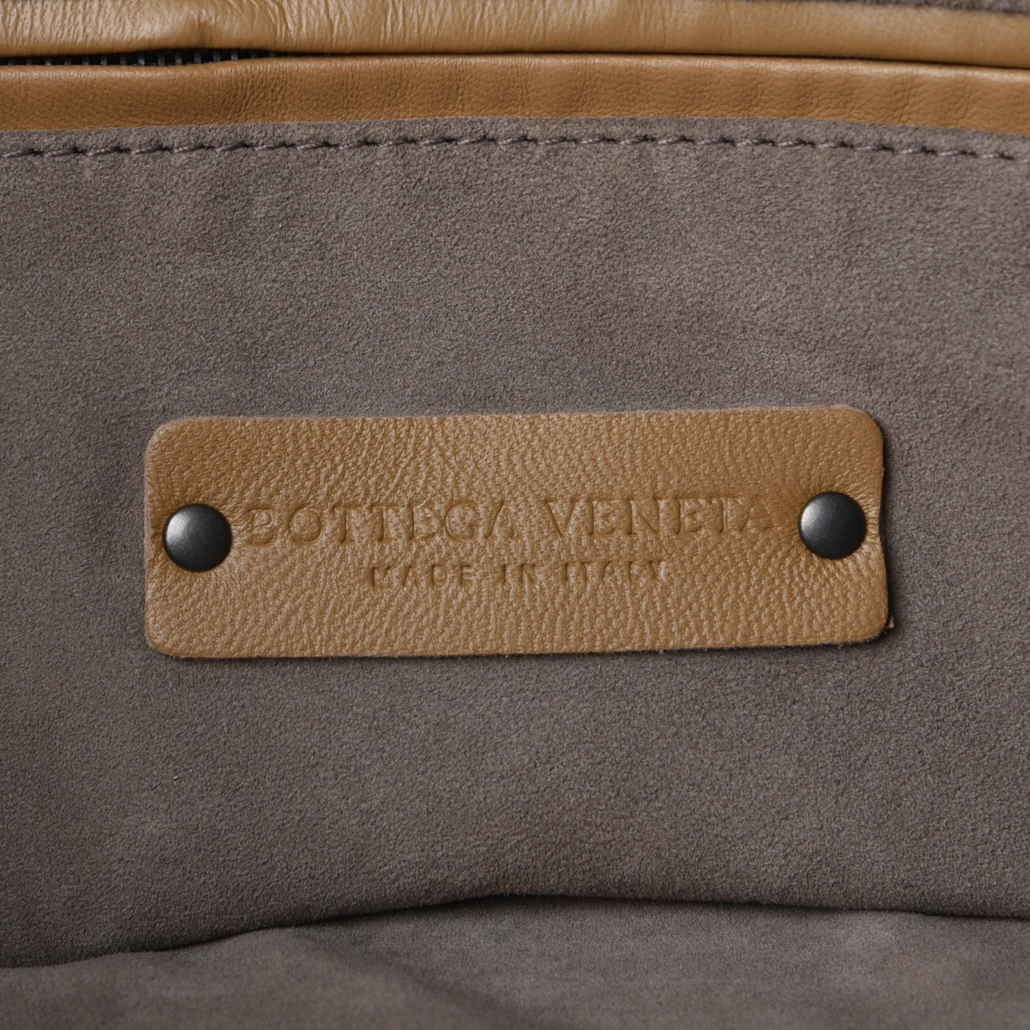 Bottega Veneta Nappa Intrecciato Medium Convertible Bag Noce 9 of 12