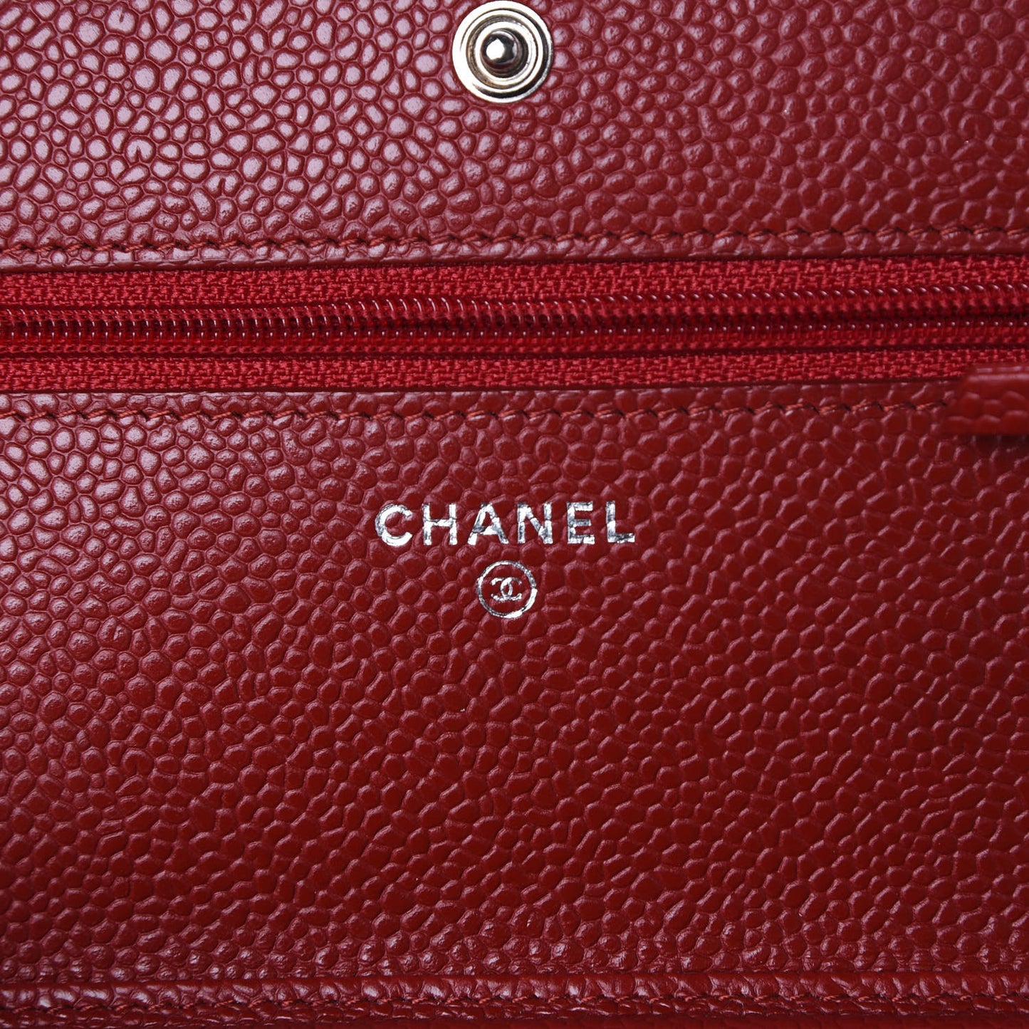 Caviar Quilted Wallet on Chain WOC Red