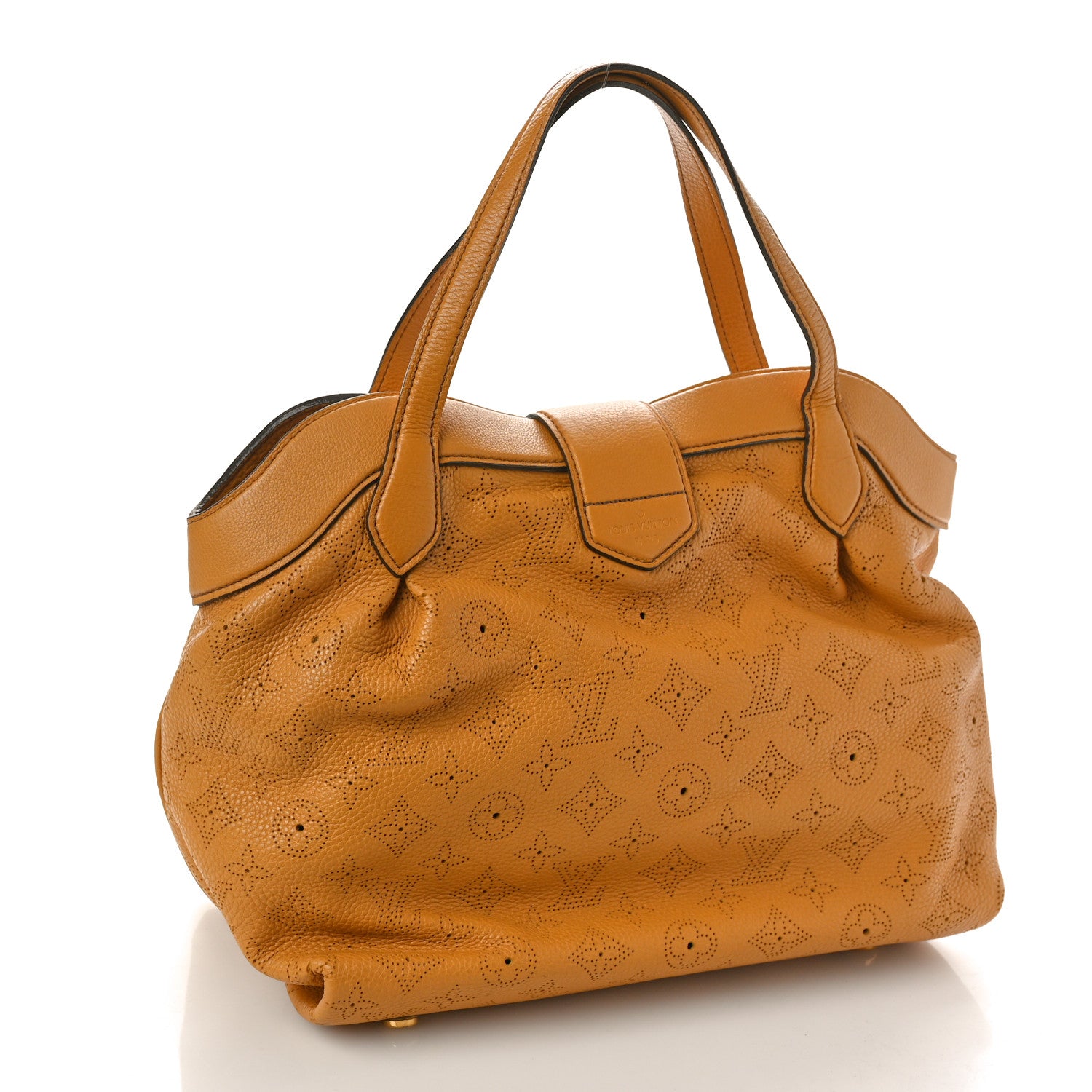 Louis Vuitton LOUIS VUITTON Mahina Cirrus PM Safran 3 of 13