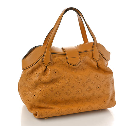 Louis Vuitton LOUIS VUITTON Mahina Cirrus PM Safran 3 of 13