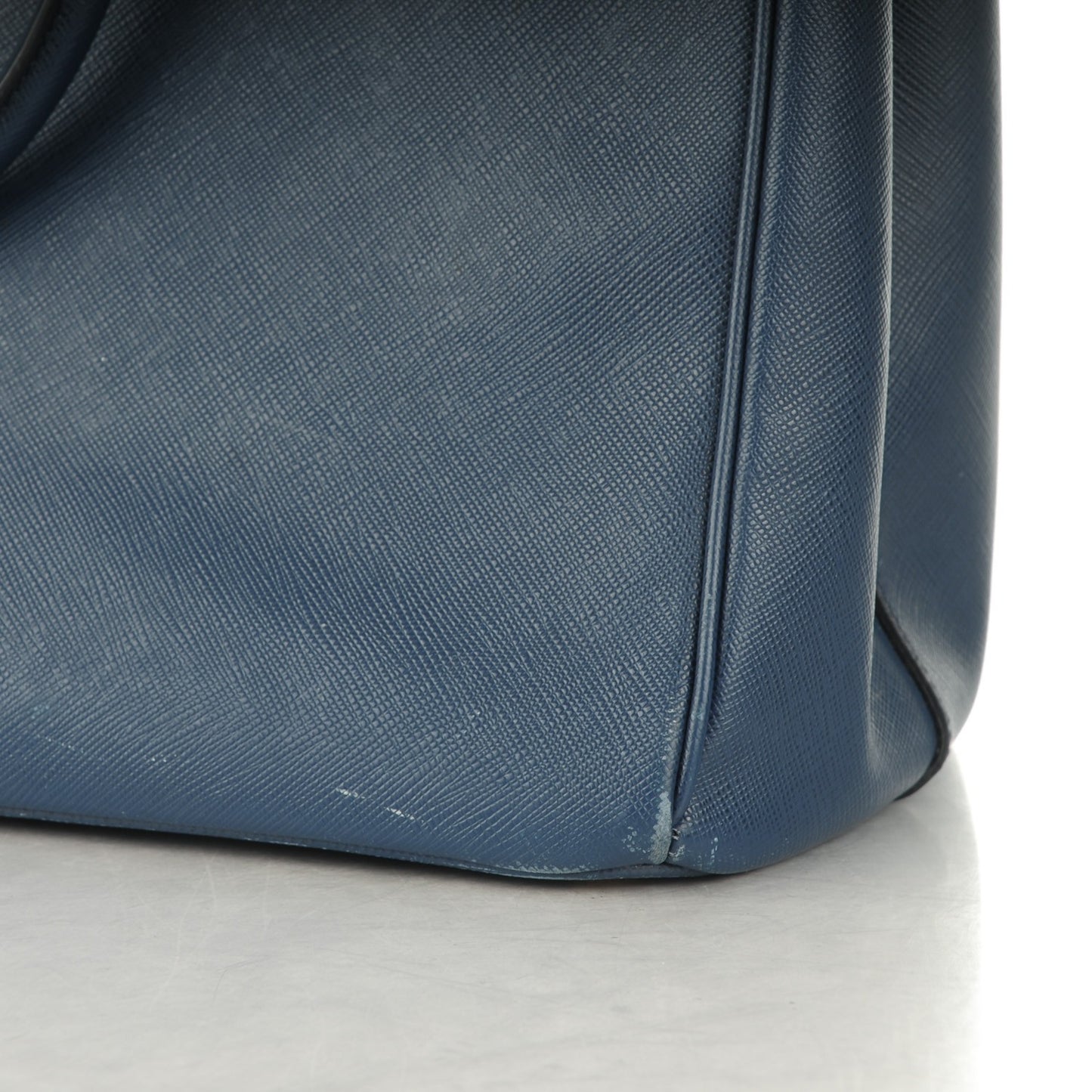 Saffiano Large Galleria Double Zip Tote Bluette