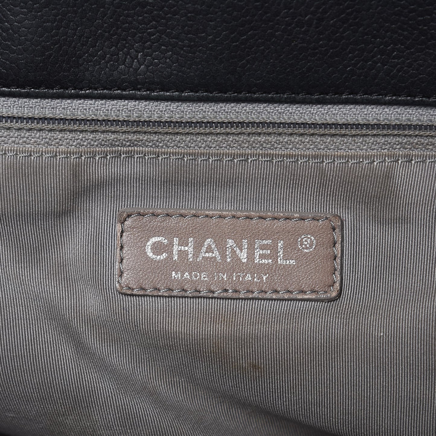 Soft Caviar Quilted Large Timeless Tote Black