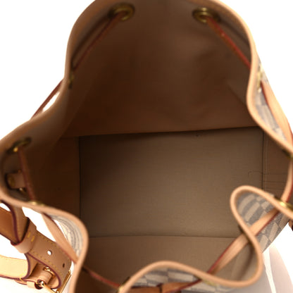 Louis Vuitton Damier Azur Noe BB 5 of 7