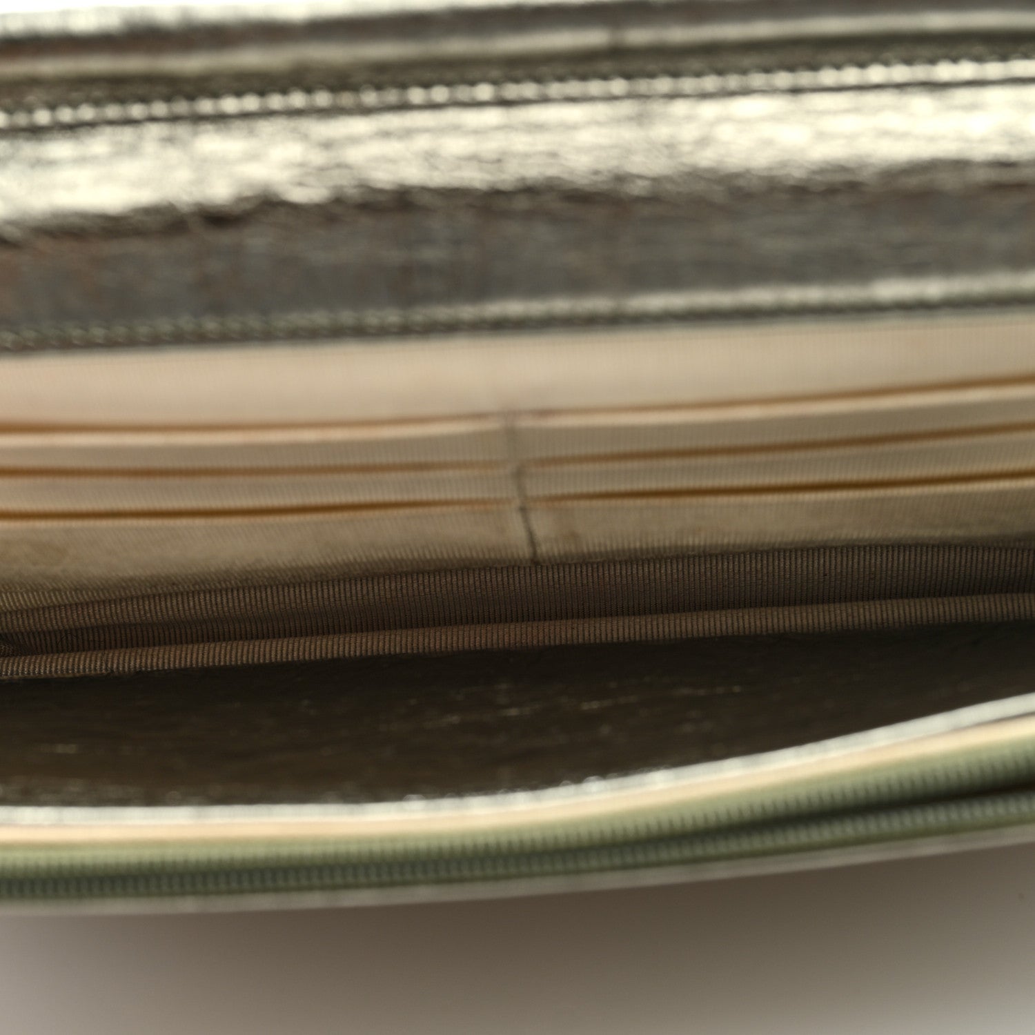 Chanel Metallic Aged Calfskin Quilted 2.55 Reissue Wallet On Chain WOC Green 5 of 9