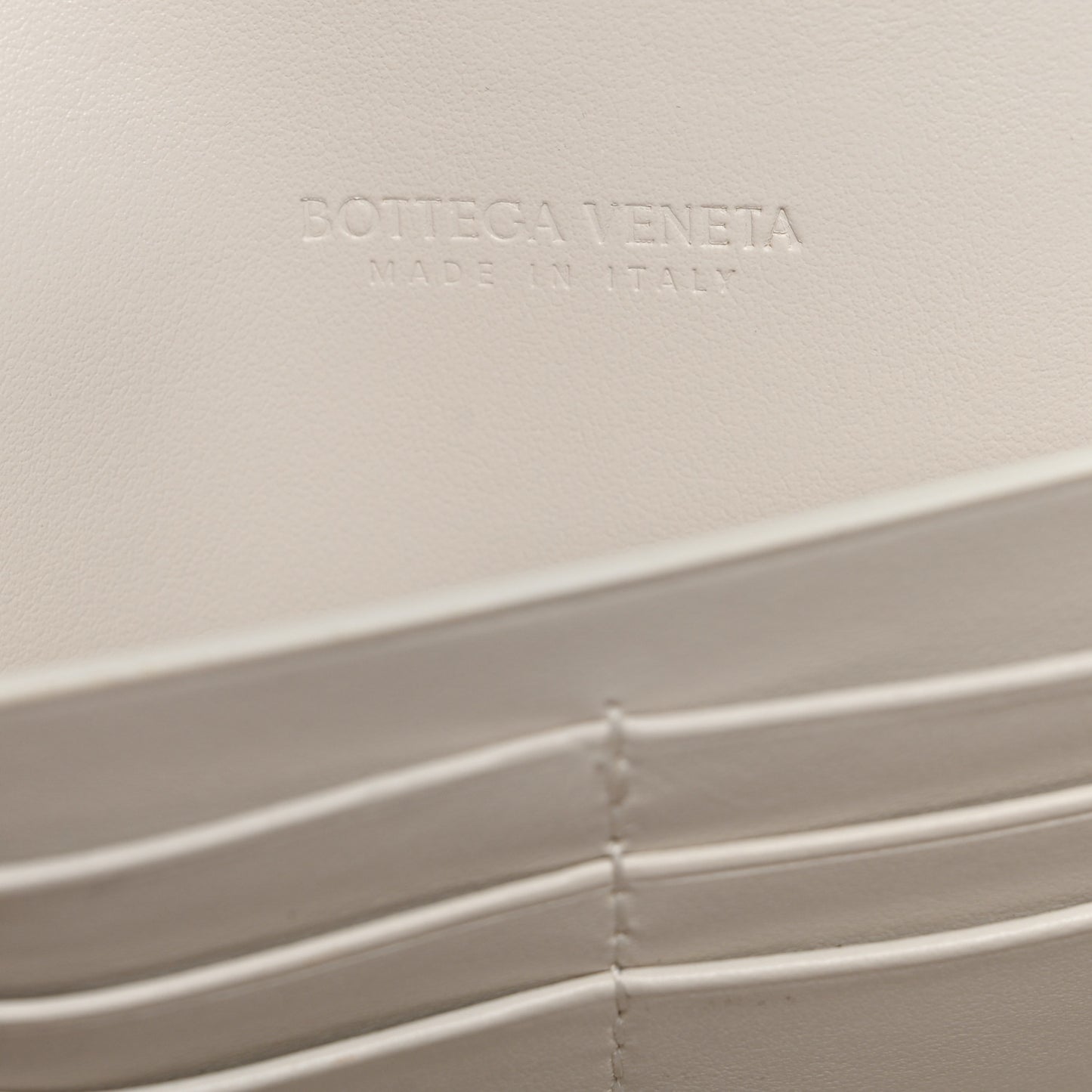 Nappa Intrecciato Long Andiamo Top Handle Clutch White
