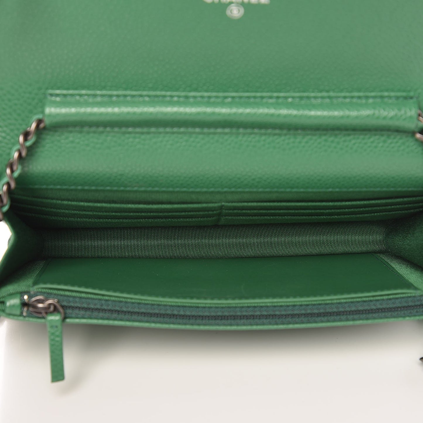 Caviar Quilted Wallet On Chain WOC Green