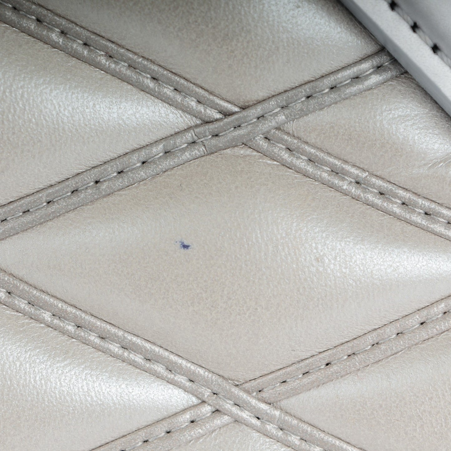 Lambskin Malletage Mini Dora Silver