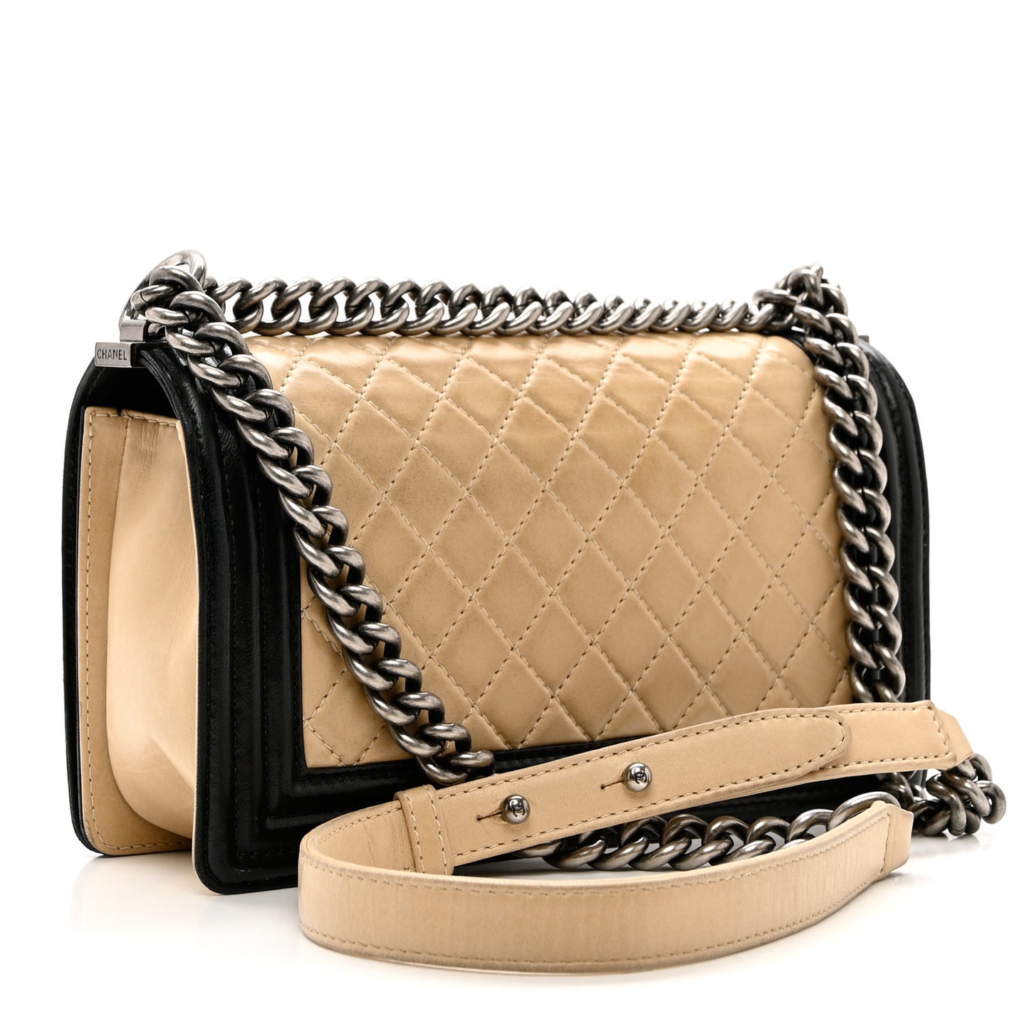 Lambskin Quilted Medium Boy Flap Black Beige