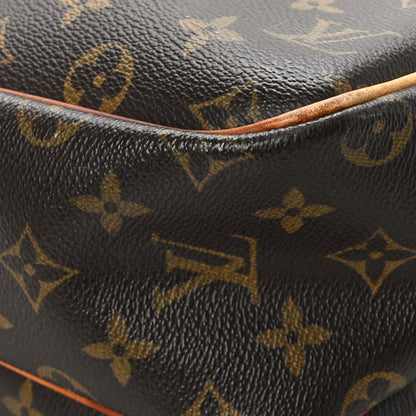 Louis Vuitton Monogram Reporter GM 9 of 11