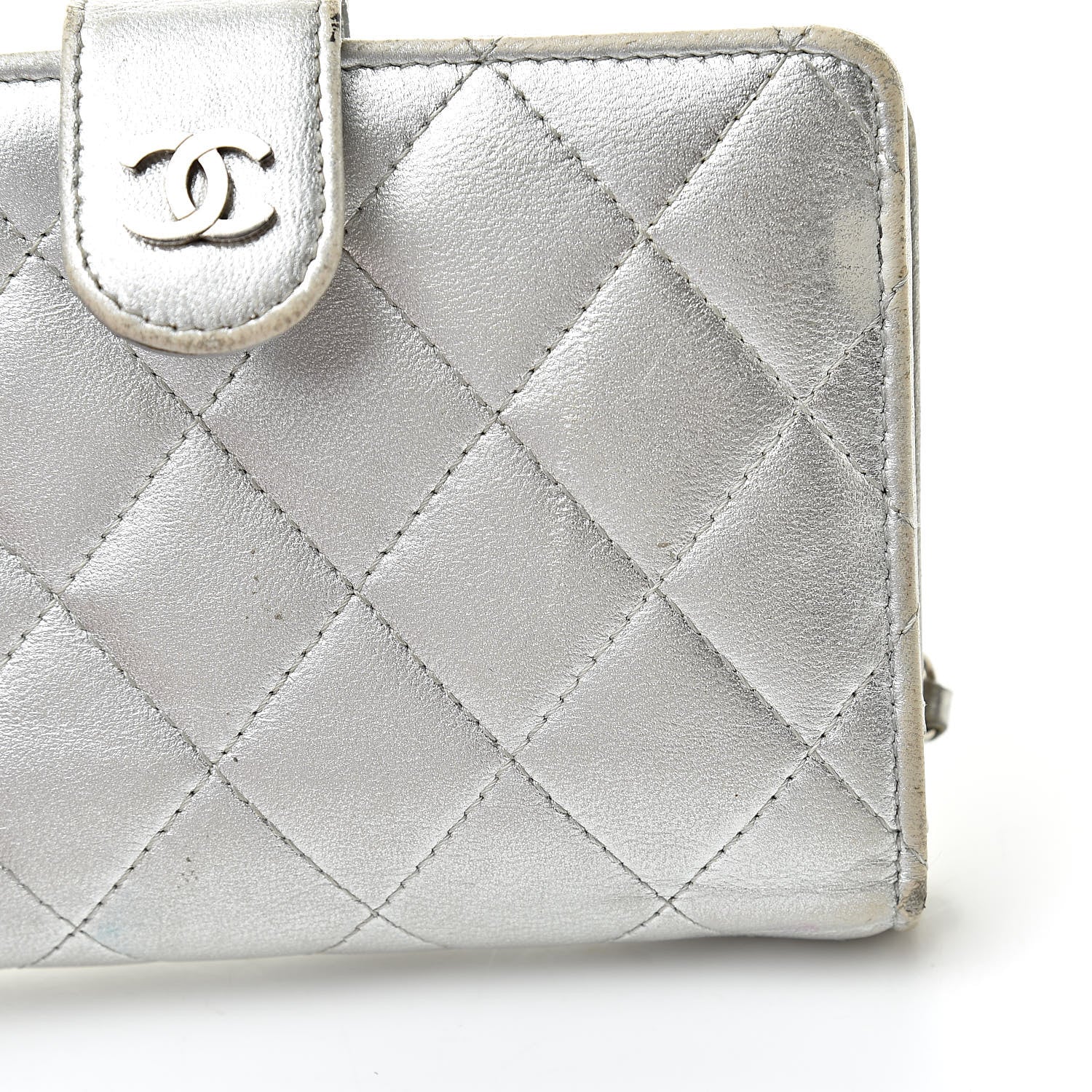 Chanel Metallic Lambskin Quilted Zipped Pocket Wallet Silver 14 of 21