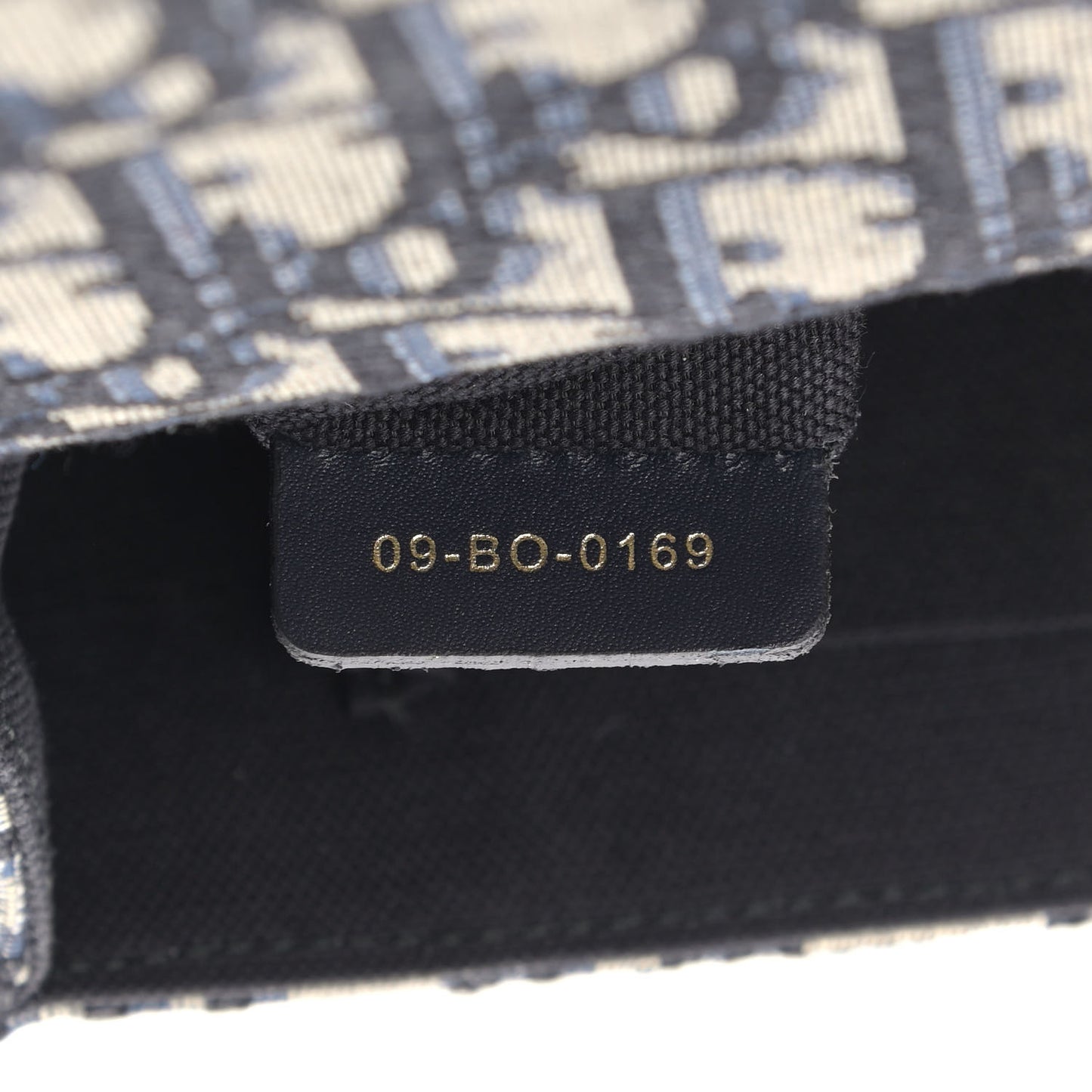 Oblique 30 Montaigne Flap Bag Blue