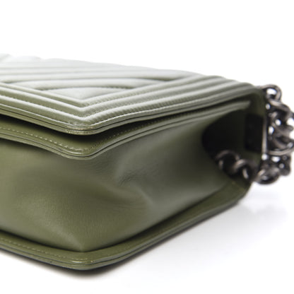Chanel Calfskin Chevron Quilted New Medium Boy Flap Dark Green 6 of 14