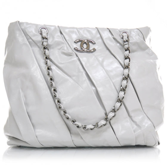 Leather Twisted Medium Tote Light Gray
