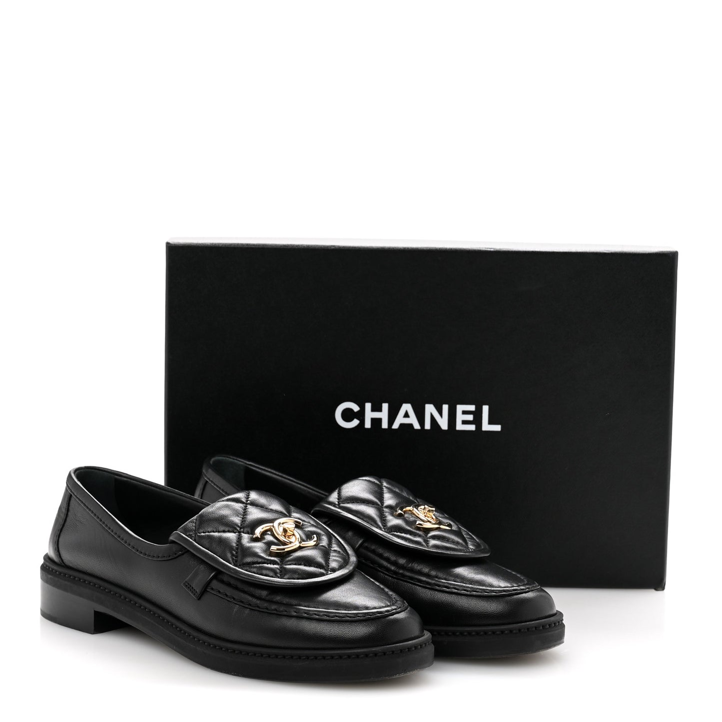 Lambskin Quilted CC Turnlock Loafers 38 Black