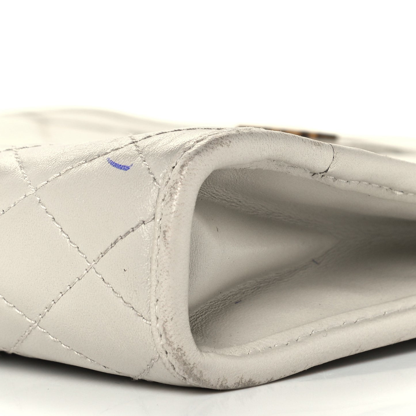 Lambskin Quilted Monogram Baby Victoire Chain Clutch Blanc Vintage