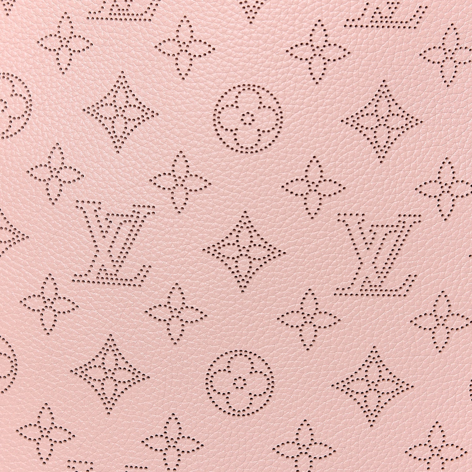 Louis Vuitton Mahina Babylone PM Magnolia 10 of 10