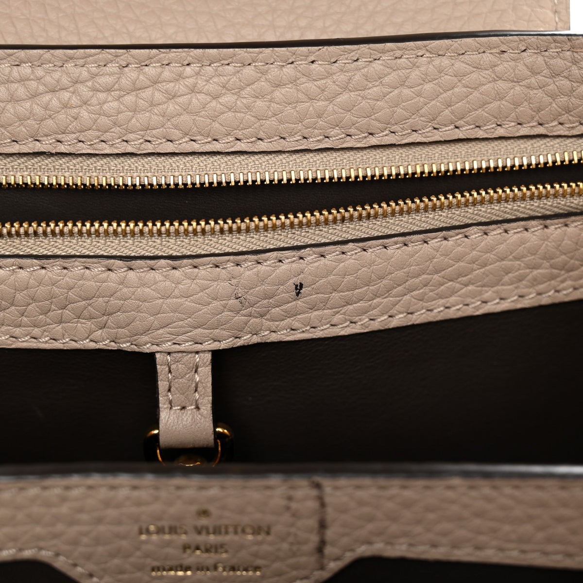 Louis Vuitton Taurillon Capucines PM Galet 8 of 13