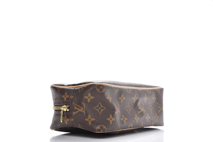Louis Vuitton Monogram Toiletry Bag 25 4 of 7