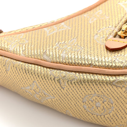 Louis Vuitton Monoglam Loop PM Beige 9 of 9