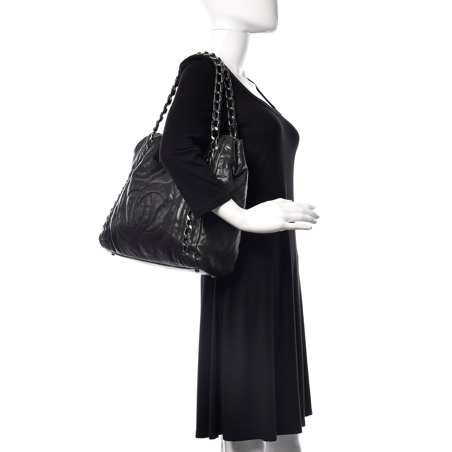 Glazed Caviar Modern Chain Tote Black