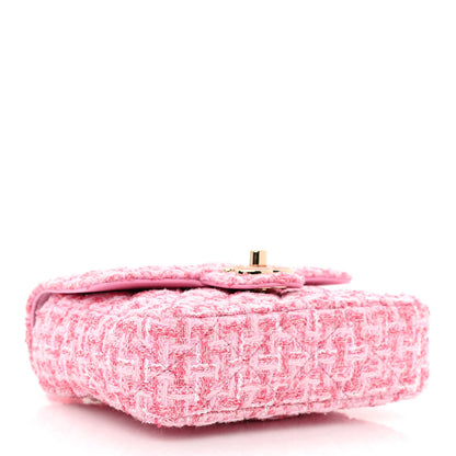 Chanel Tweed Resin Quilted Mini Heart Square Flap Pink White 4 of 11