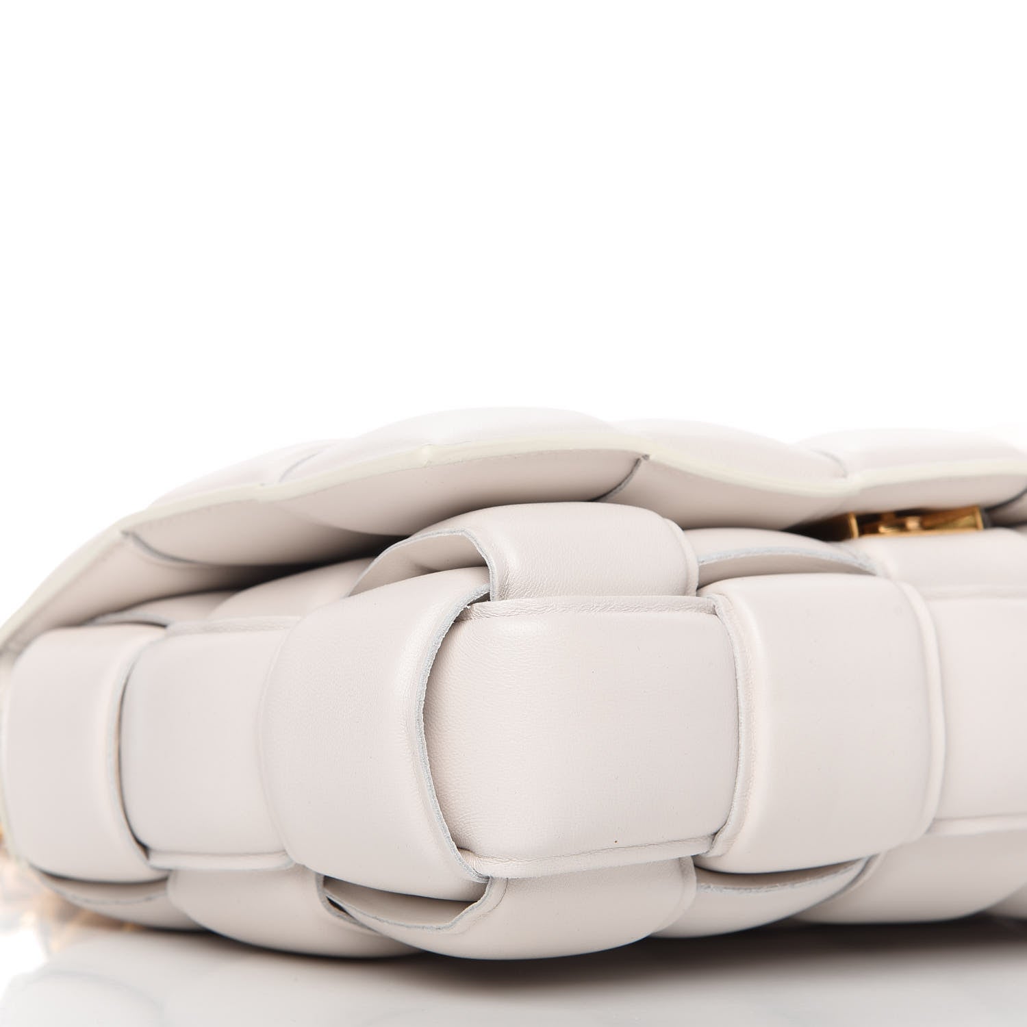 Bottega Veneta Lambskin Maxi Intreccio Padded Chain Cassette Crossbody Bag White 6 of 9