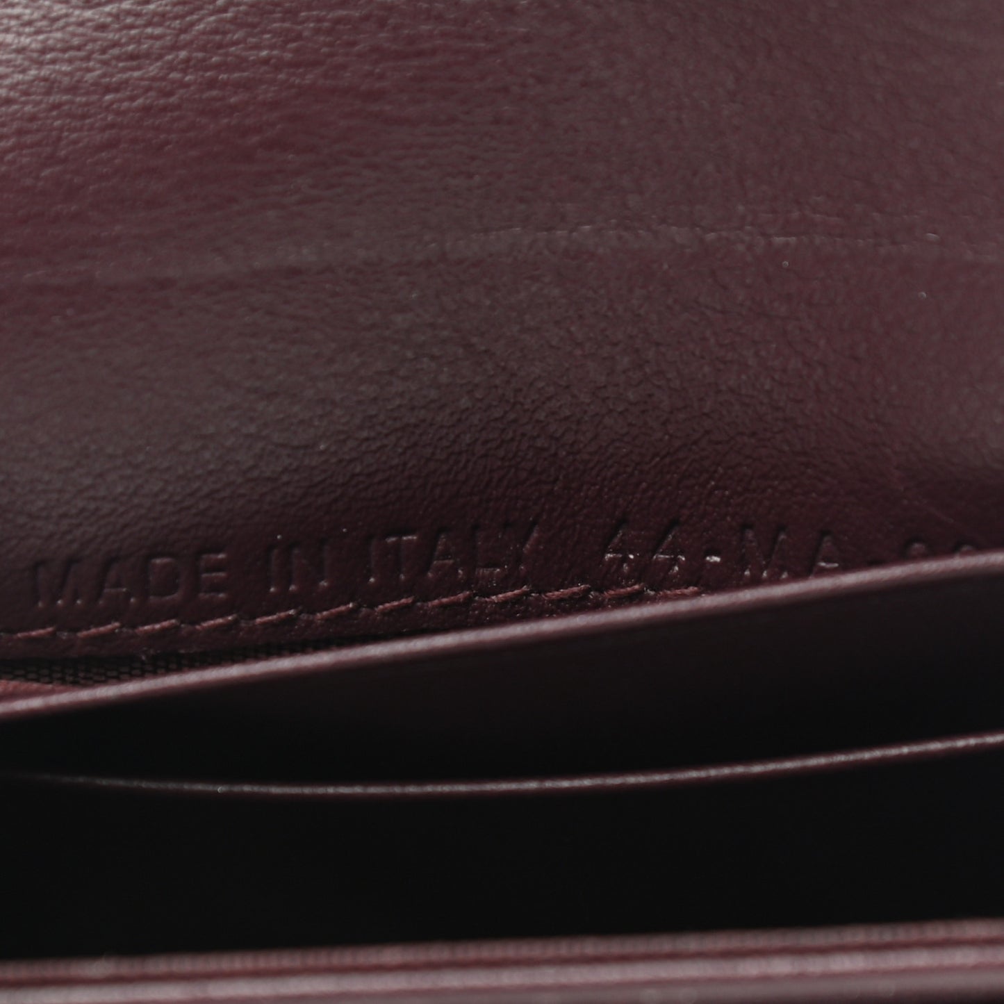 Oblique Saddle Card Holder Bordeaux