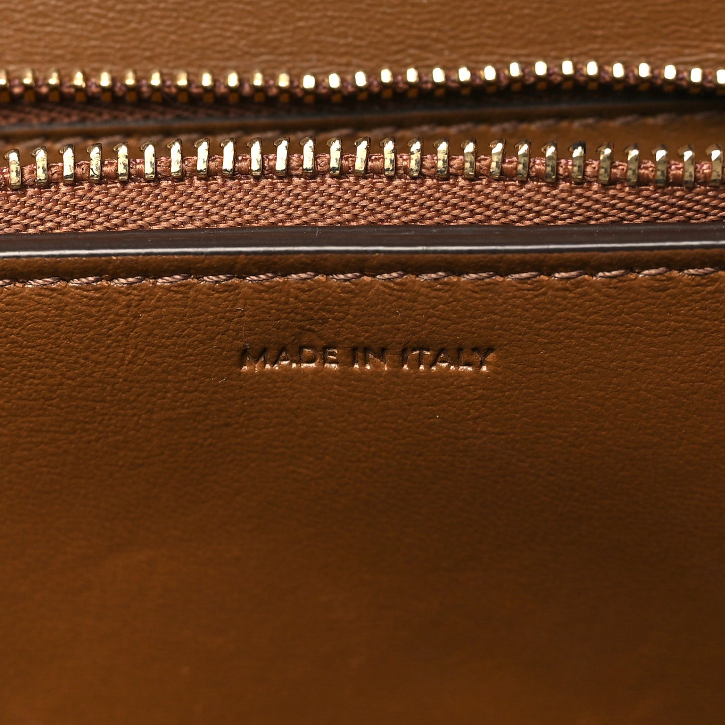 Box Calfskin Medium Classic Box Flap Bag Camel