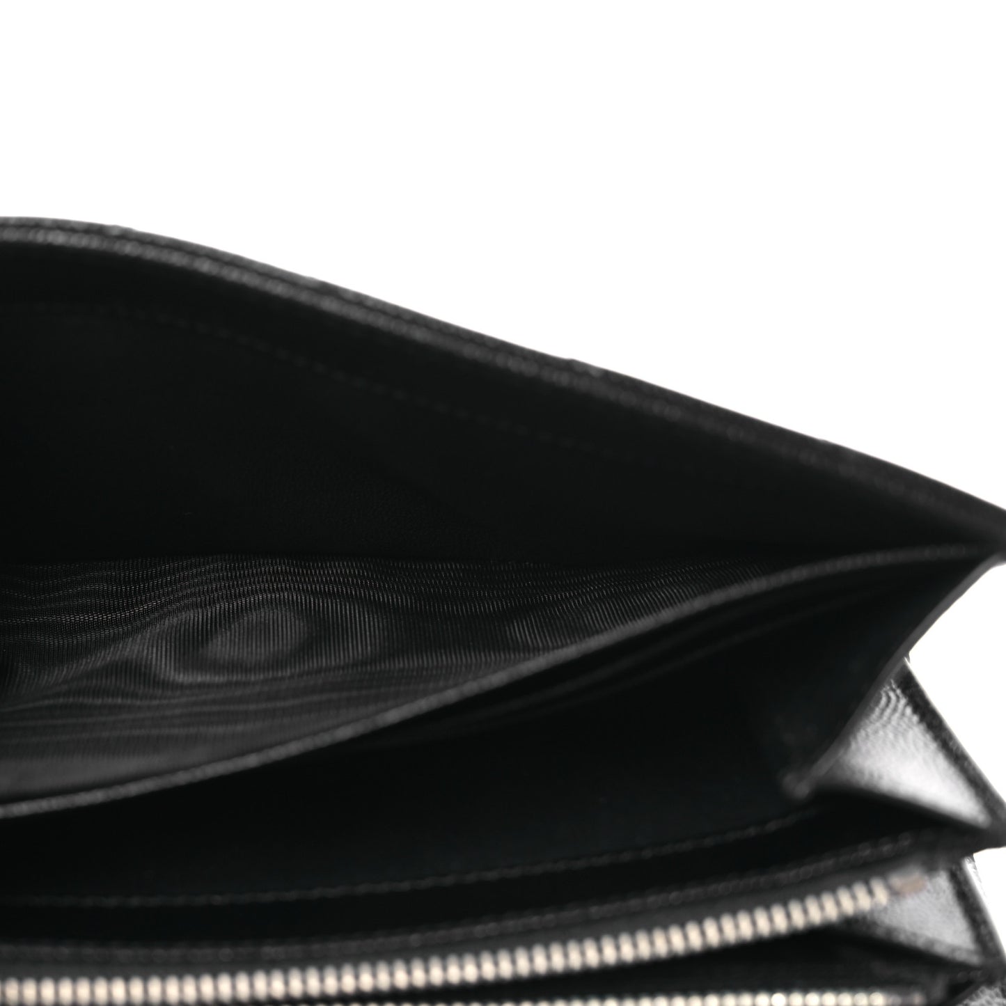Grain De Poudre Matelasse Chevron Monogram Flap Wallet Black