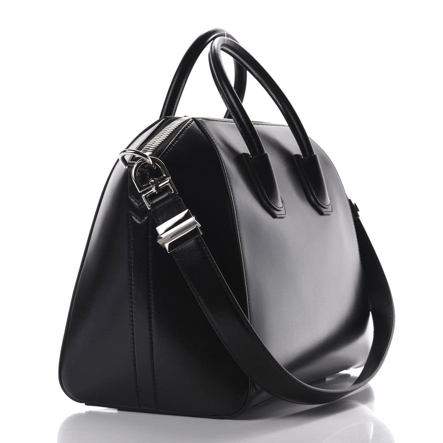 Shiny Lord Calfskin Medium Antigona Black