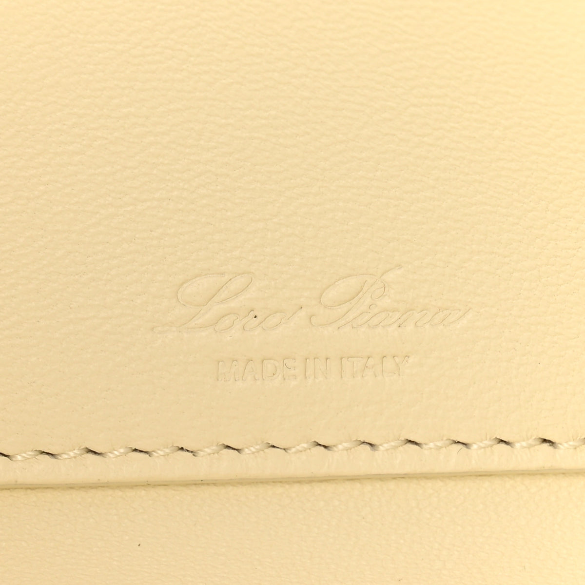 Calfskin Extra Softy Bag L29 Whisper White