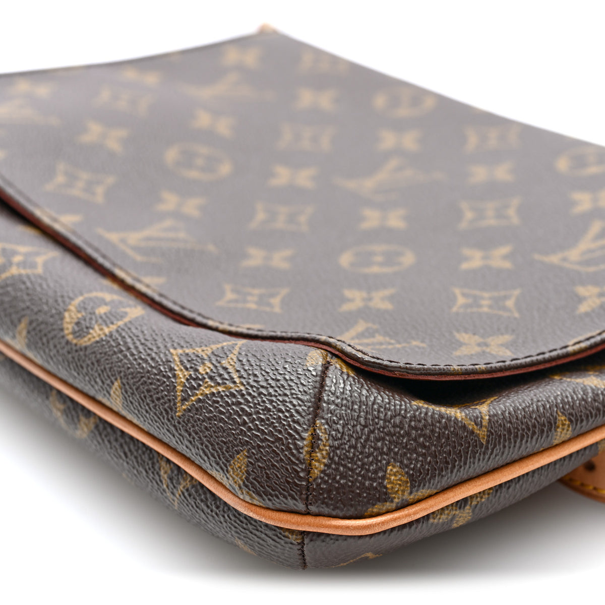 Monogram Musette Tango