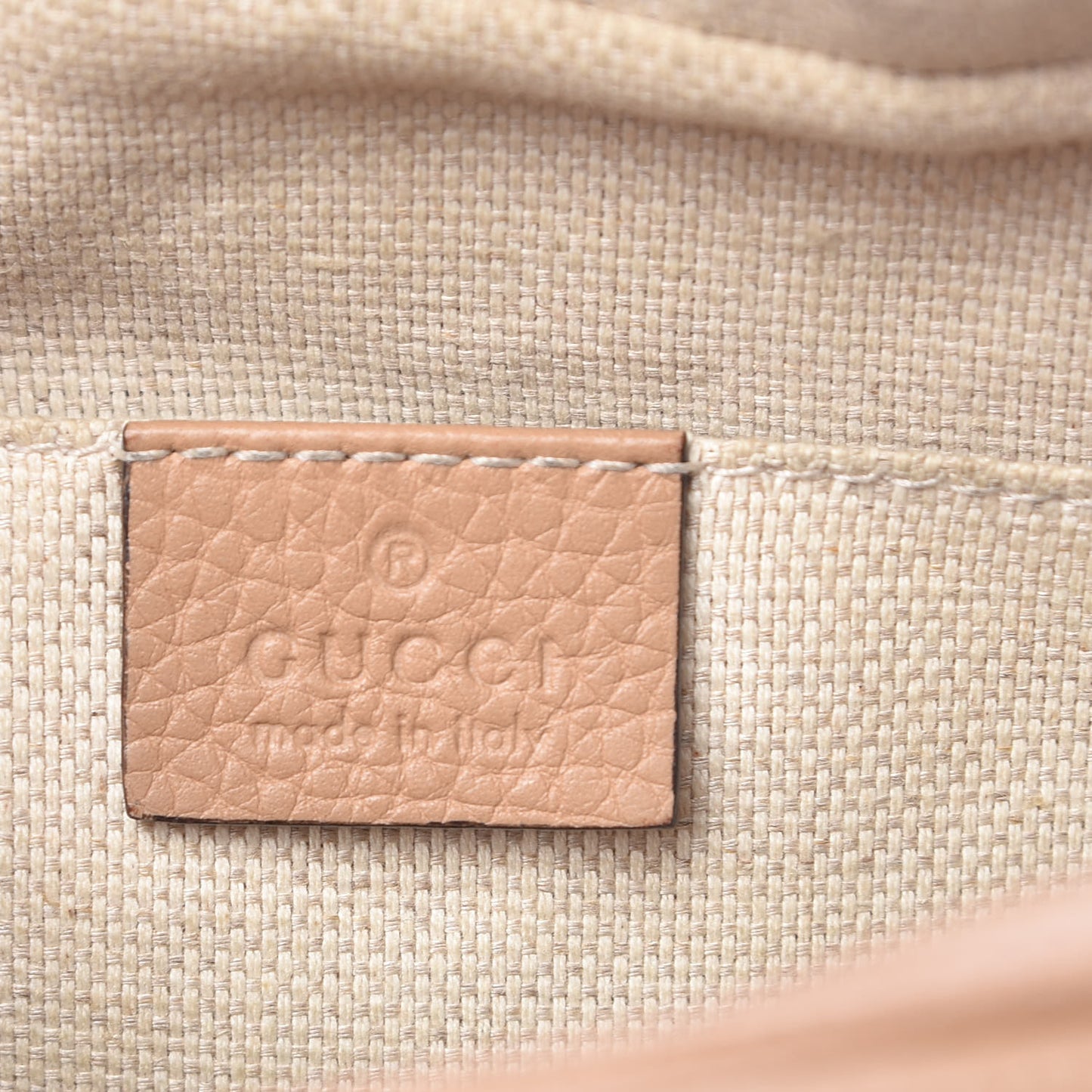 Pebbled Calfskin Small Soho Disco Bag Camelia